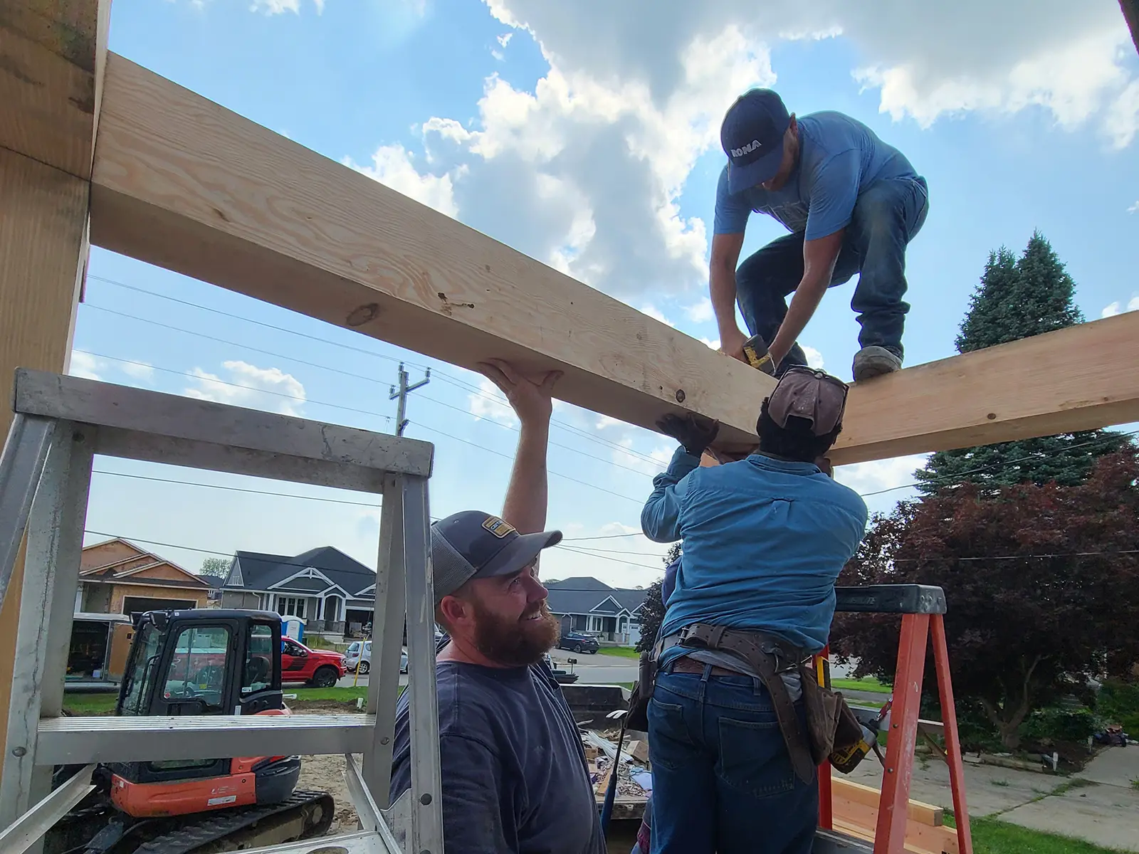 MD Construction team working on residential exterior upgrades project in St. Thomas Ontario